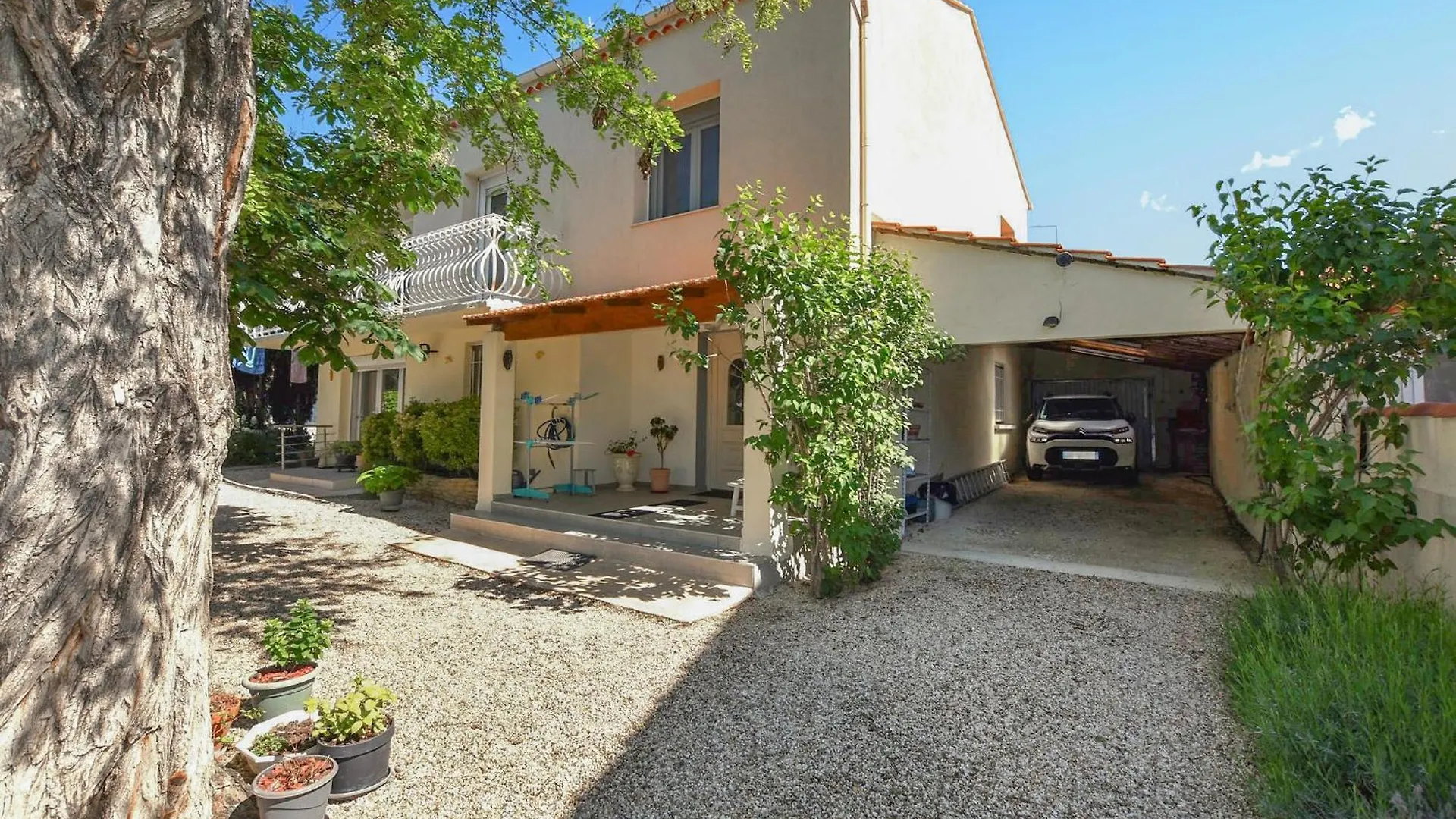 Cozy Home In Sorgues With Kitchen