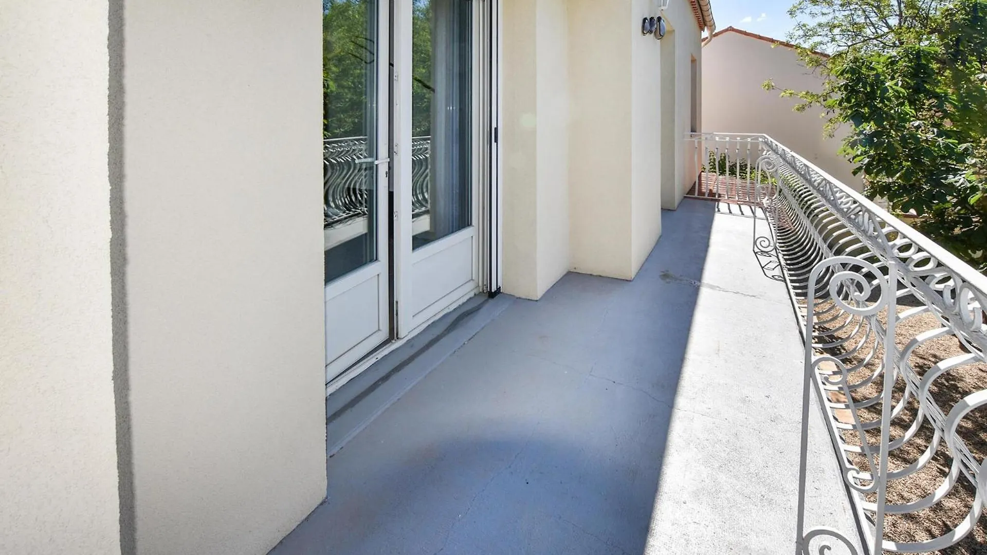 Cozy Home In Sorgues With Kitchen 0*,